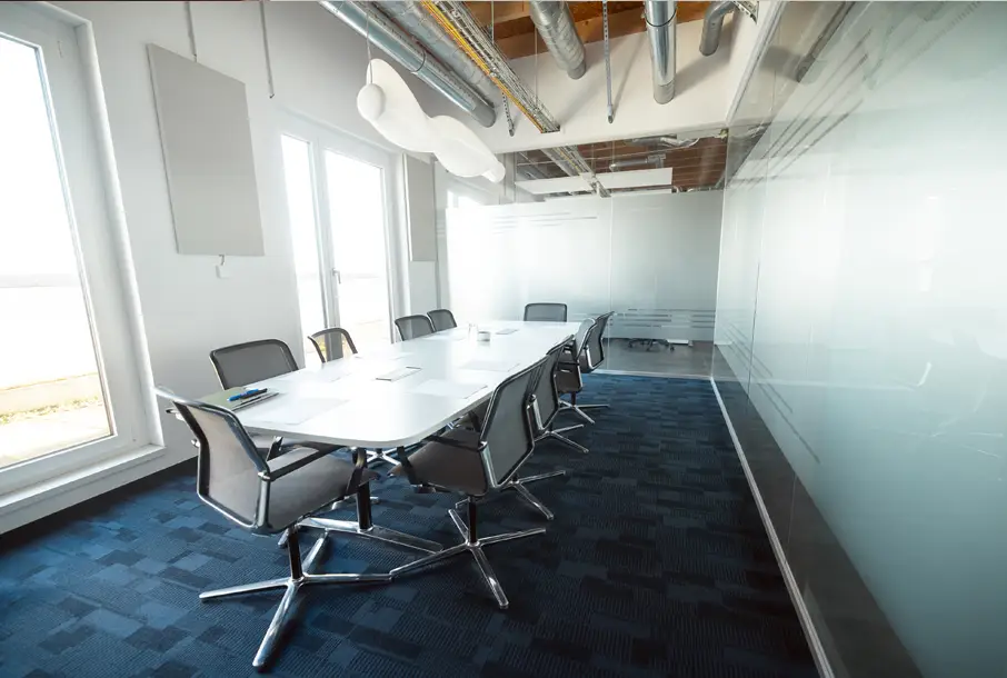 Farben, Strukturen und Details, die Räume lebendig machen.